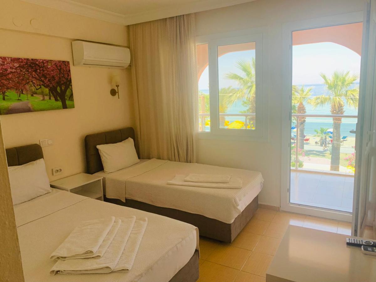 Holiday Hotel Kusadası Exteriér fotografie